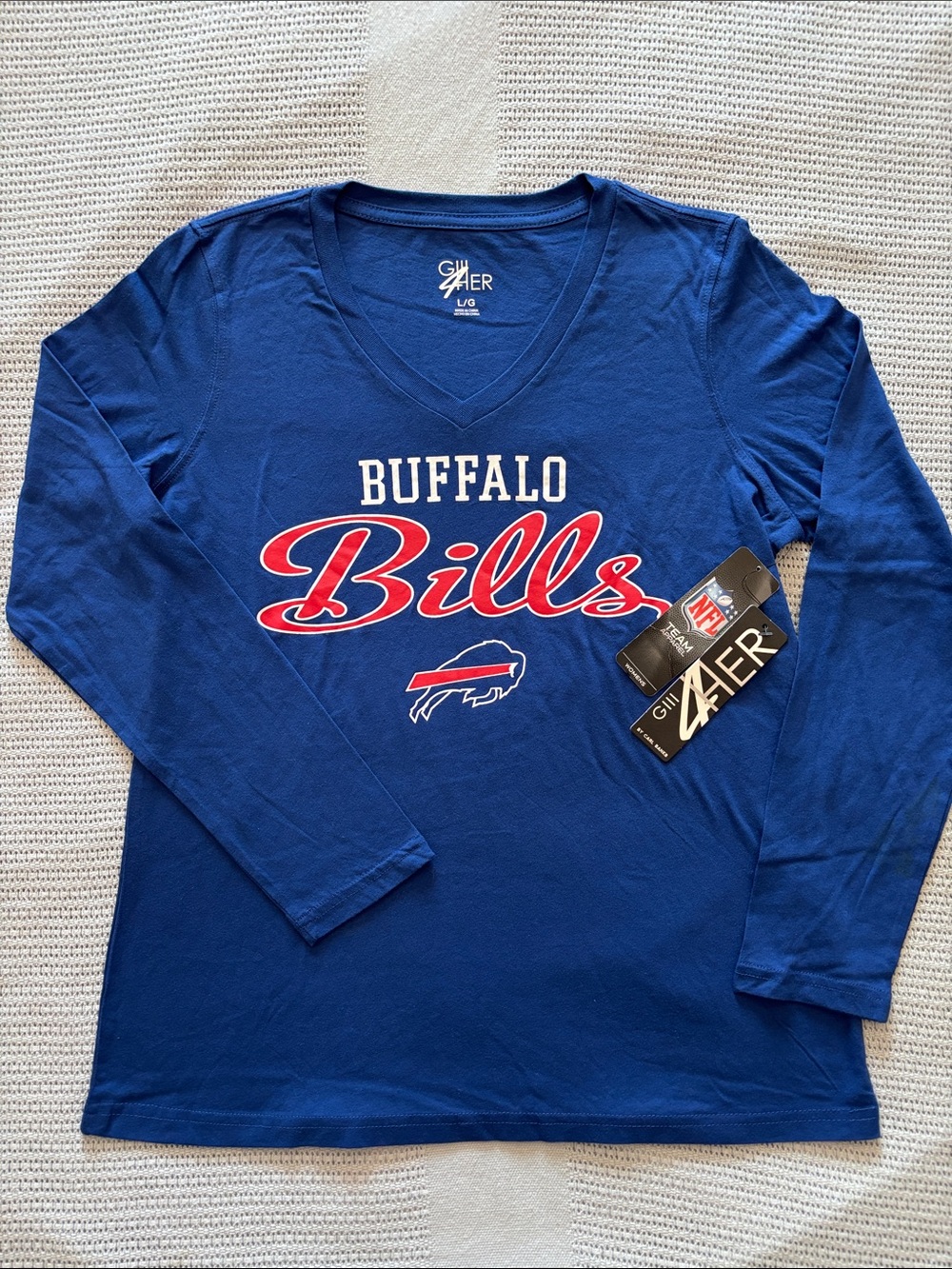 NWT Official Buffalo Bills Long Sleeve V-Neck Shirt - Royal Blue